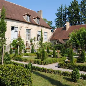 https://chateau-de-montchoisy.hotels-rhonealpes.com